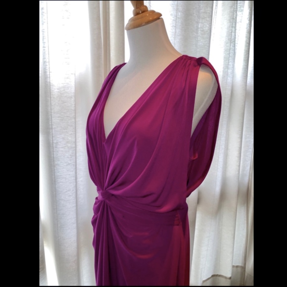 Trendy Fuchsia Midi Dress - Picture 5 of 11